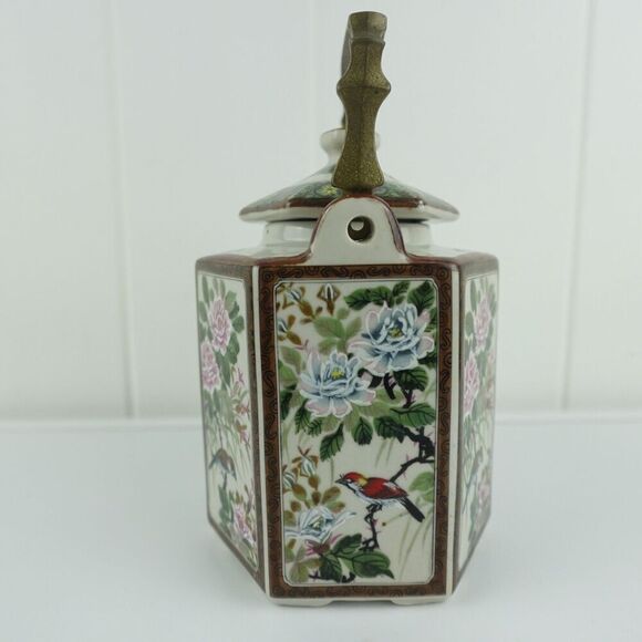 Andrea by Sadek Japanese Octagon Teapot with Florals & Birds Vintage - Picture 4 of 15